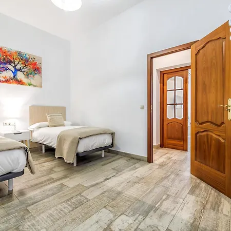 Essence, Parking Incluido Junto Al Centro Y Casco Histórico Apartamento *