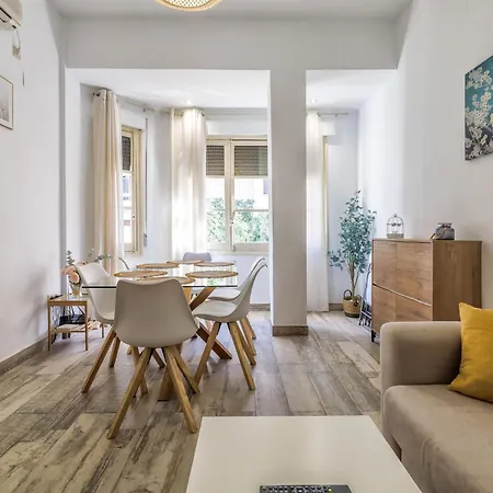 Essence, Parking Incluido Junto Al Centro Y Casco Historico Apartman *