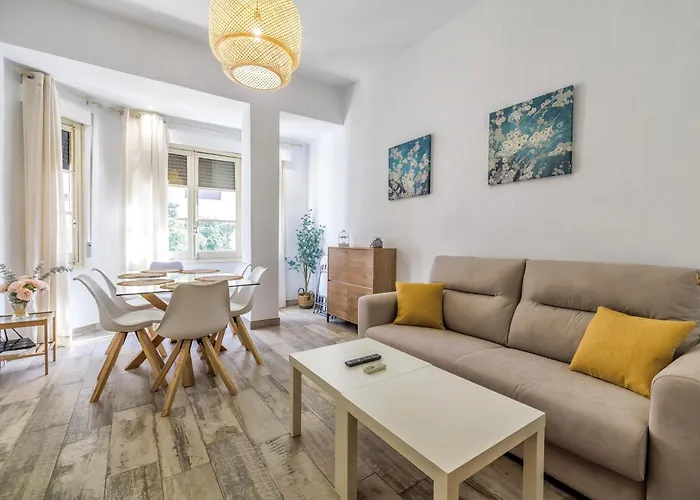 Essence, Parking Incluido Junto Al Centro Y Casco Historico *