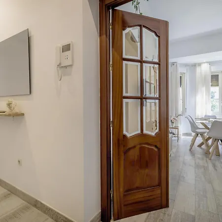 Essence, Parking Incluido Junto Al Centro Y Casco Historico