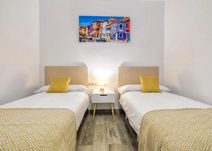 Essence, Parking Incluido Junto Al Centro Y Casco Historico